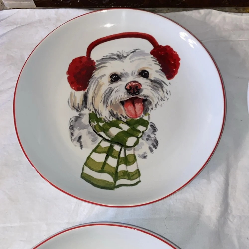 New in box Pier 1 Holiday Christmas dogs set of 4 salad plates.